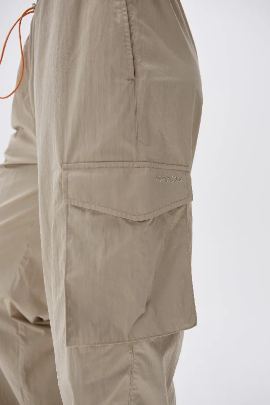 Loose Pocket Pants - Beige