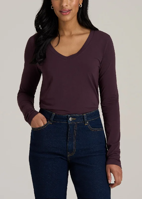 Long Sleeve Scoop V-Neck Tee Shirt for Tall Women in Deep Purple