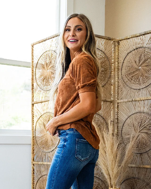 NEW! Veronica Raised Daisy Top - Camel