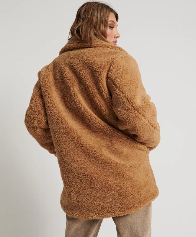 TAN TEDDY COAT