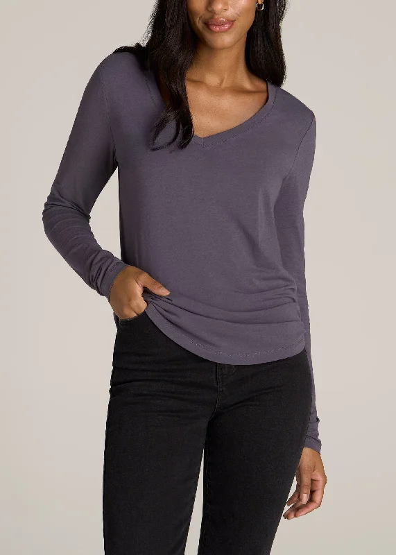 Long Sleeve Scoop V-Neck Tee Shirt for Tall Women in Charcoal