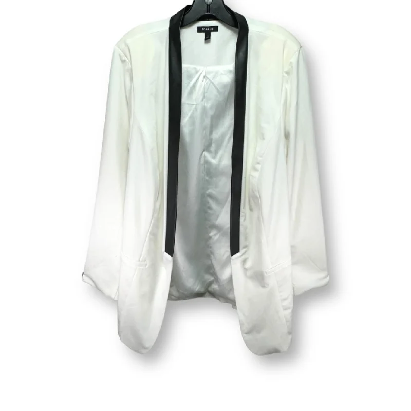 Blazer By Torrid In White, Size: 3x